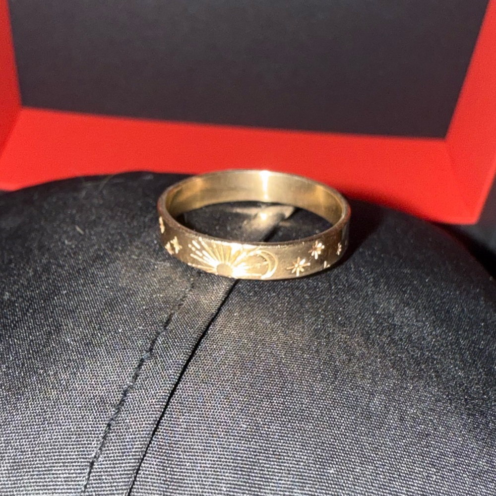 GLDN Solid 14k Gold Celestial Meuse Ring with Sun, Moon, and Stars Size 8 - Picture 5 of 5